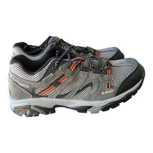 Hi-Tec Apex Lite Grey Waterproof Hiking Shoes size 8.